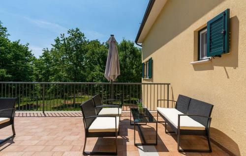 Holiday House Mateo With Private Pool