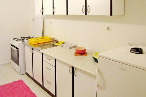 Apartment In House Srecko, Stara Novalja, On The Beach