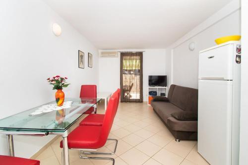 Apartment Pave
