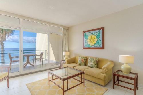 Delightful Ocean Front Escape Atlantic Gardens Apart 414