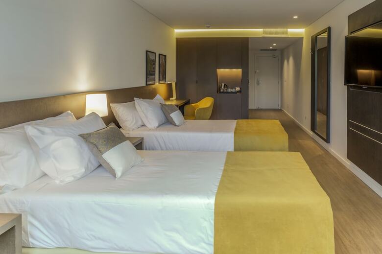 Hotel Dazzler By Wyndham La Plata