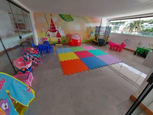 Apartamento Em Frente � Praia Dos Milion�rios