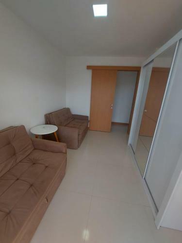 Apartamento Em Frente � Praia Dos Milion�rios