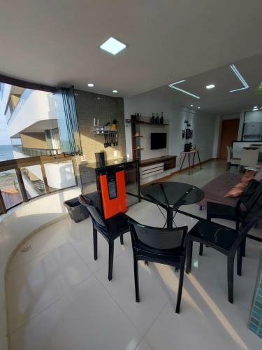 Apartamento Em Frente � Praia Dos Milion�rios