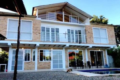 Casa De Campo Para Grupos En Villavicencio