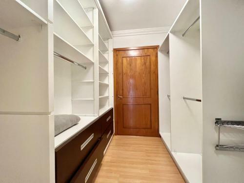 Apartamento Cobertura 6 Pessoas Pr�ximo Ao Centro