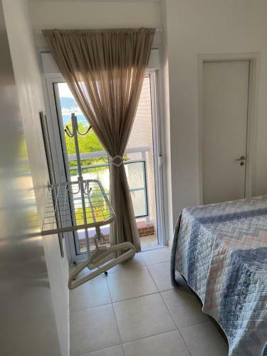 Apartamento Familiar Guaruja