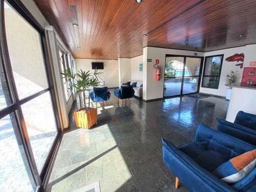 Apartamento Apto Com Sacada E Piscina Na Enseada