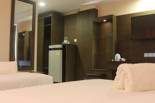 Hostal M Village Hostel