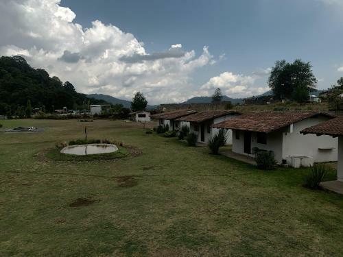 Hotel Caba�as El Fresno