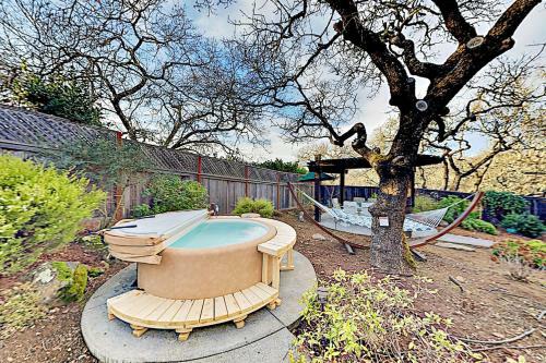 Gorgeous Wine Country Getaway