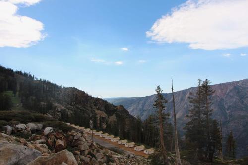 Glamping Tent With Beautiful Mokelumne Peak Views Cabin