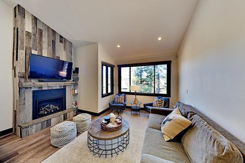 Ski-in, Ski-out Designer Condo