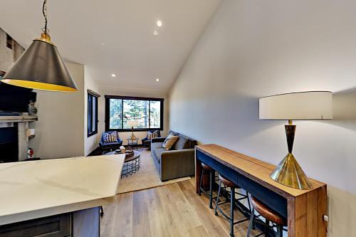Ski-in, Ski-out Designer Condo