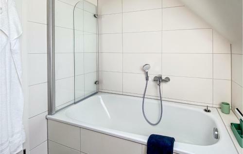 Stunning Home In B�sum With Sauna And 2 Bedrooms