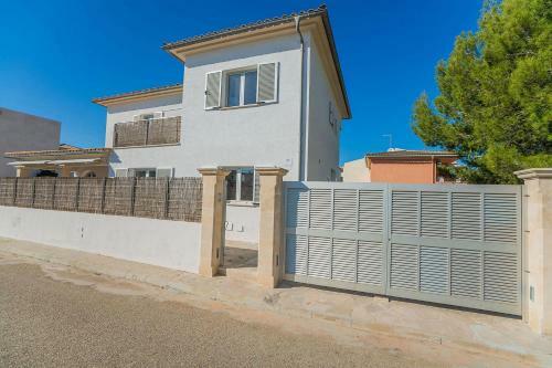 Morena House En Can Picafort