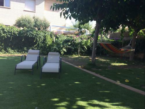 Villa With Garden Next To The Beach