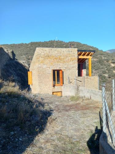 Entire Cottage With Mountain View