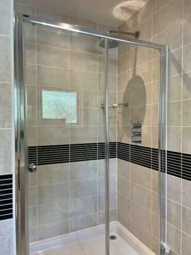 Luxury Cotswold Holiday Home With Hot Tub