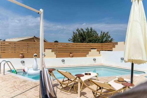 Lovely Renovated Villa With Pool, Up To 9 Persons