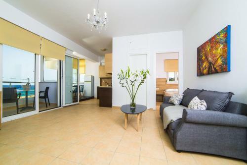 Apartamento Eva Sea View Suites & Residences By Estia