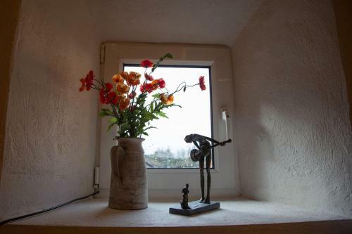 Cosy Apartment/ Explore The Area/enjoy Our Pub