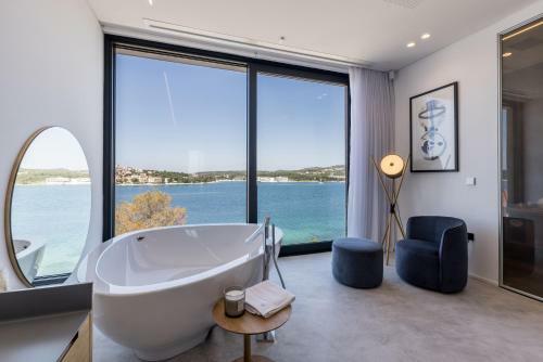 Villa Diamond One