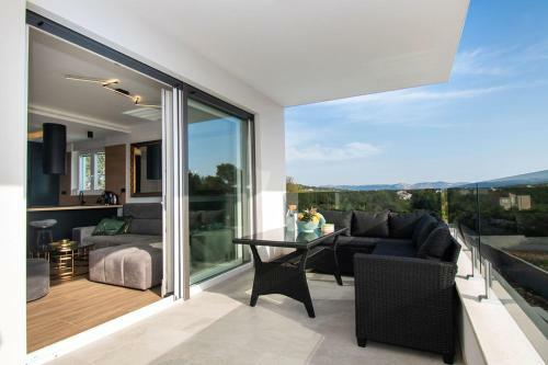 Luxury Apartment Santini