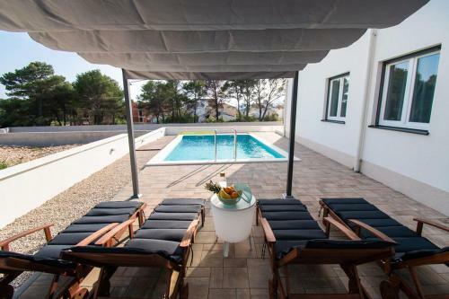 Luxury Apartment Santini