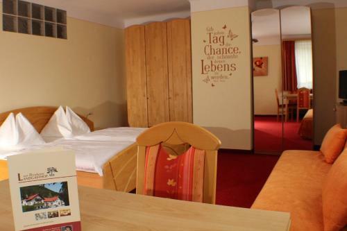 Hostal Gasthof Zur Bruthenne
