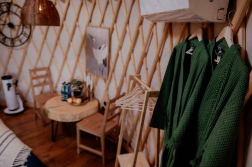 Jurta W Koronach Drzew Z Jacuzzi-dzikolas Glamping