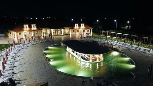 Hotel Pensiunea Trei Pini