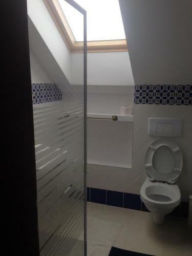 Hostal Eszter Guesthouse