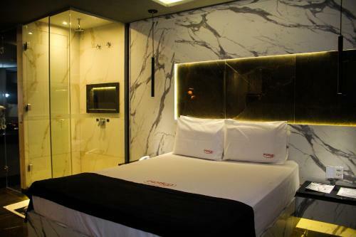 Hotel Motel Ex�tico Prime