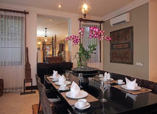 Villa Nirwana