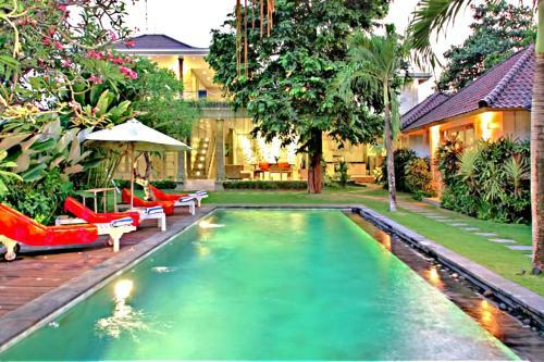 The Kanjeng Suites Batubelig