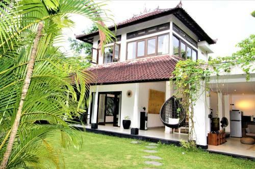 Villa Rita 2br With Pool By Azure