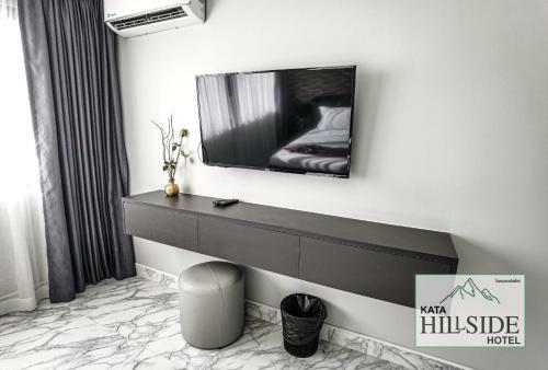 Kata Hillside Hotel