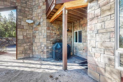 Grand Golf Course Chalet