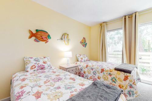 Admiral's Bridge - 40142 N Carolina Ave #13