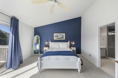 Spring Lake -- 38015 West #757