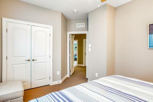 Bayside Resort - 36516 Coneflower Cir