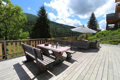 Joy - Mountain Chalet In Sankt Oswald