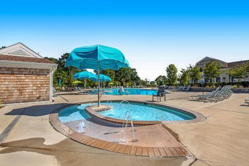 Ocean View Beach Club --- 7 Middlesex Drive