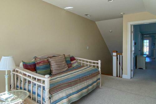Tower Shores -- 39562 Admiral #2