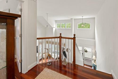 Bethany West -- 719 Fenwood