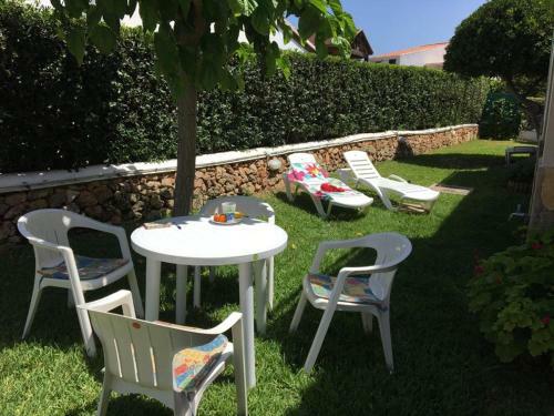 Apartamento Bajo Con Jard�n Y Piscina - Forcat.