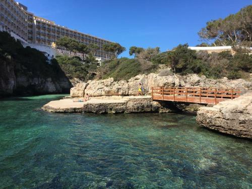 Apartamento Bajo Con Jard�n Y Piscina - Forcat.