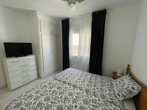 Apartamento Bajo Con Jard�n Y Piscina - Forcat.