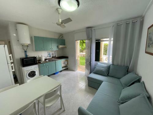 Apartamento Bajo Con Jard�n Y Piscina - Forcat.